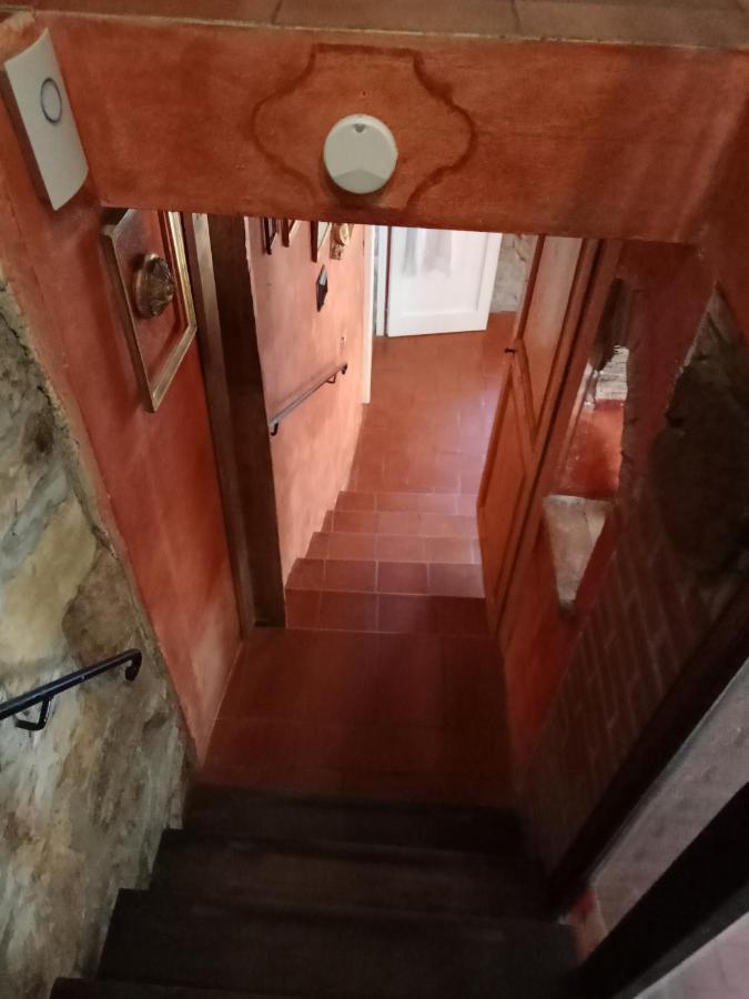 Morelli House Guest House Montalbo Bagian luar foto