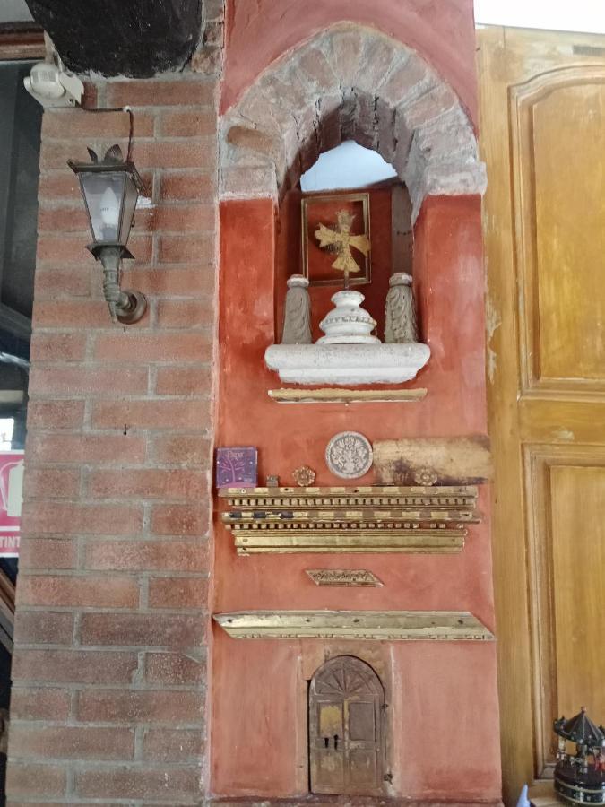 Morelli House Guest House Montalbo Bagian luar foto