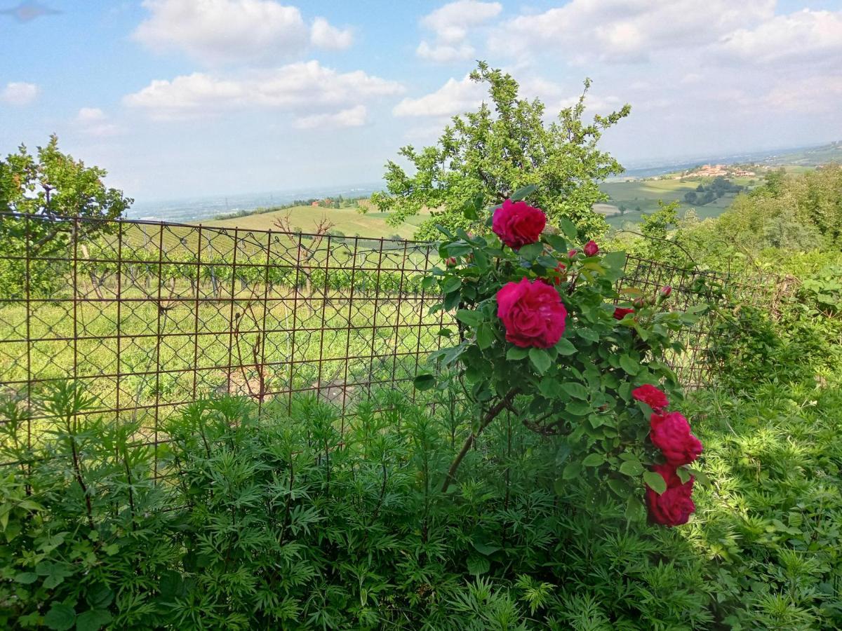 Morelli House Guest House Montalbo Bagian luar foto